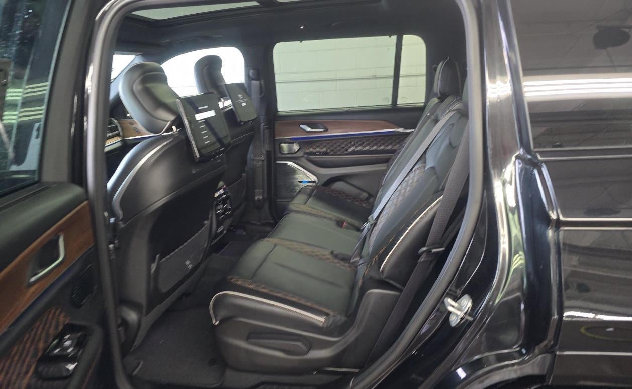 2023 Jeep Grand Cherokee L Summit