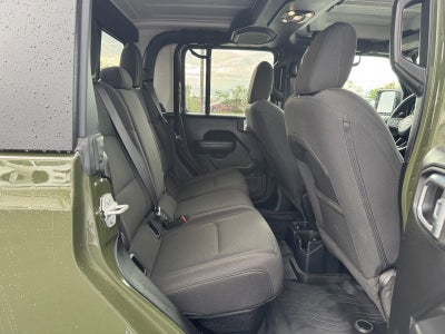 2023 Jeep Gladiator Willys