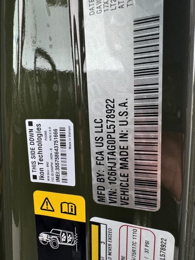 2023 Jeep Gladiator Willys