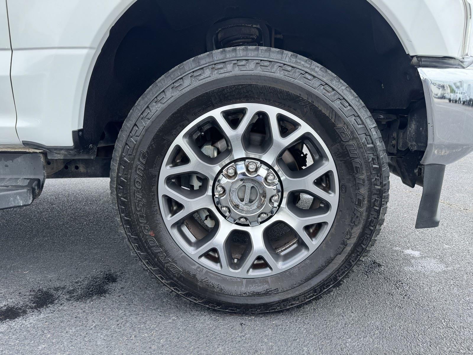 2022 Ford Super Duty F-250 SRW LARIAT