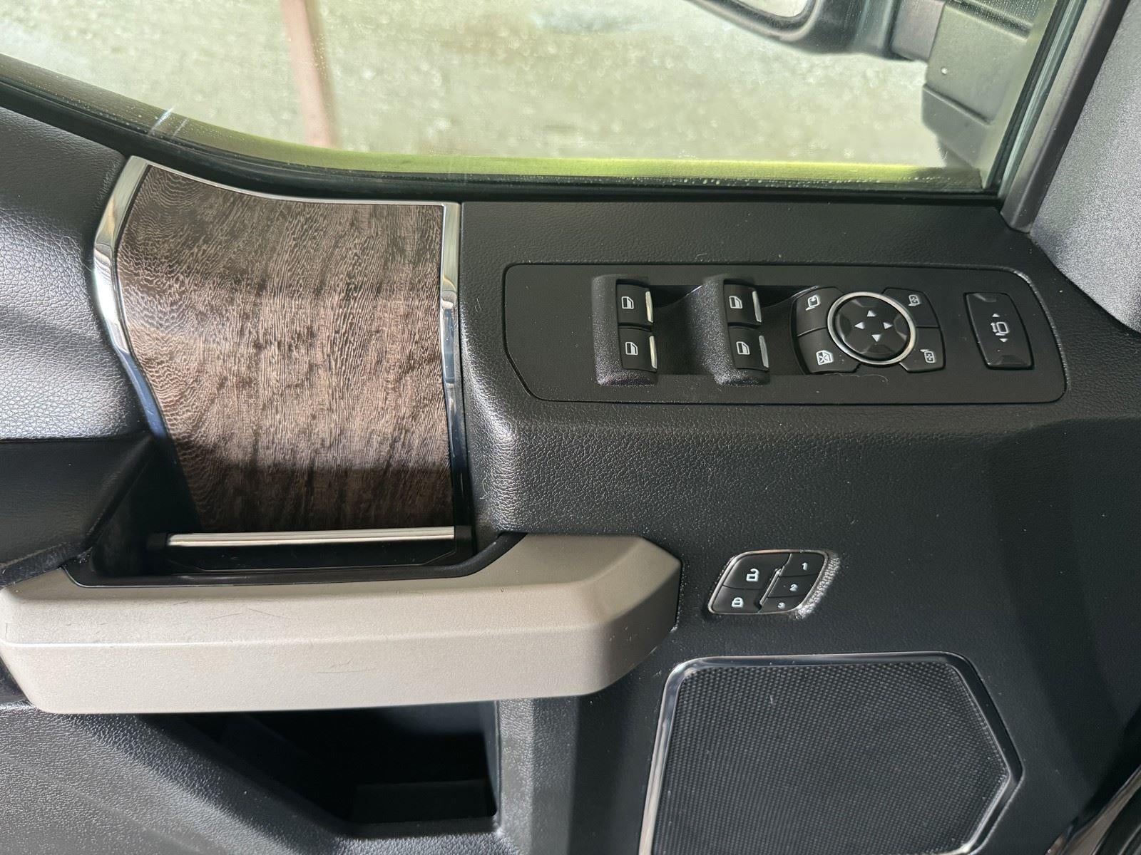 2019 Ford Super Duty F-250 Lariat