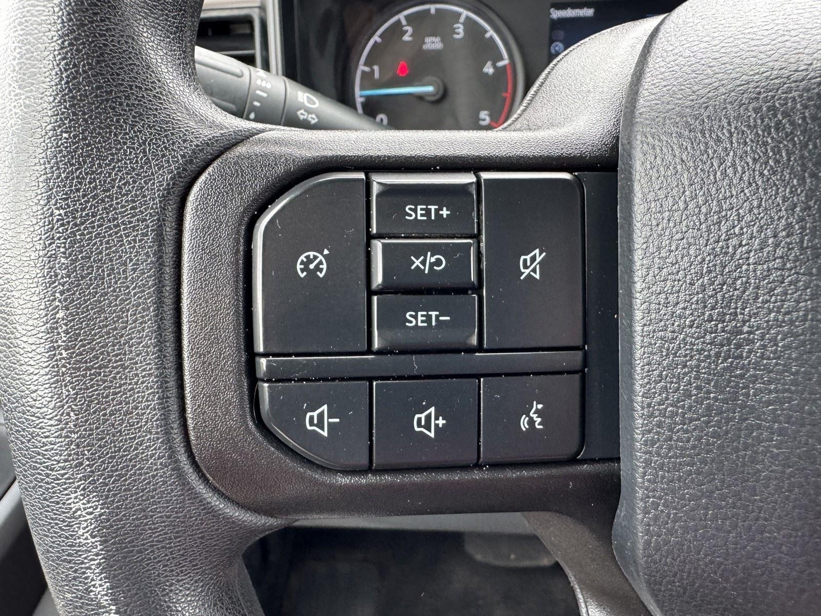 2025 Ford Super Duty F-250 SRW XLT