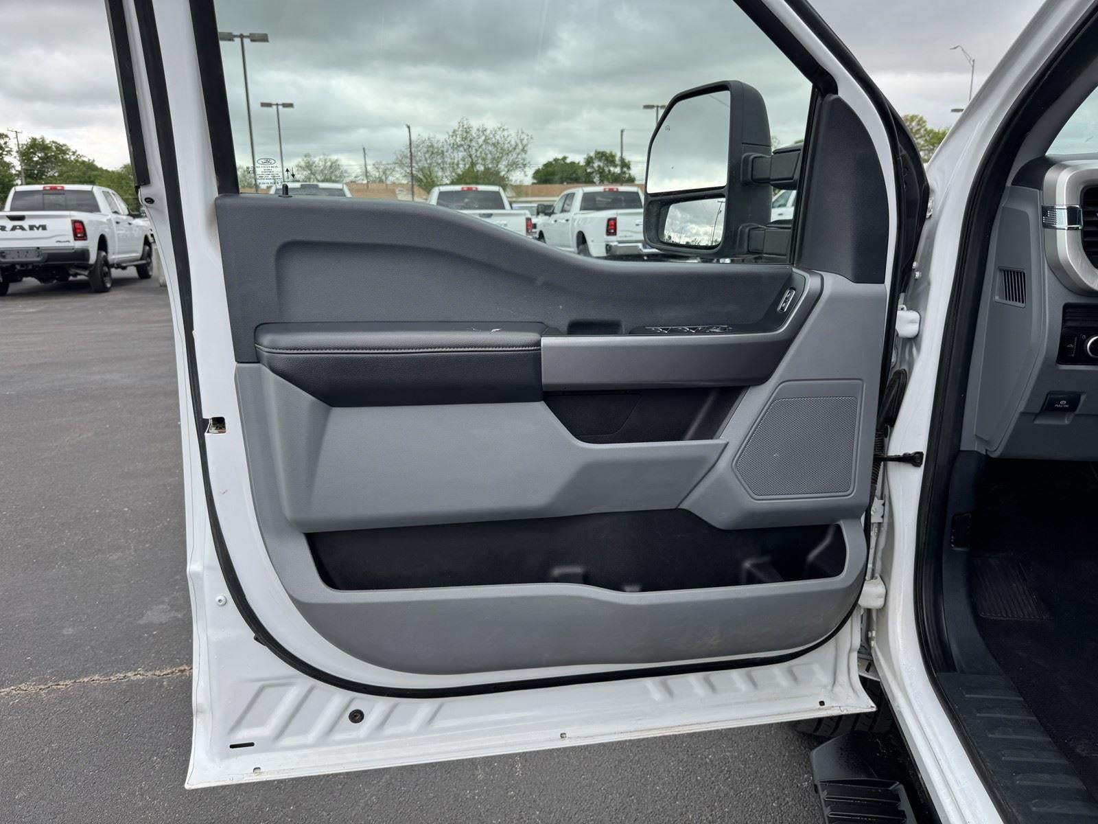 2025 Ford Super Duty F-250 SRW XLT