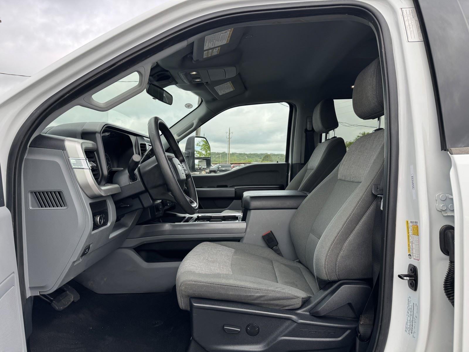 2025 Ford Super Duty F-250 SRW XLT