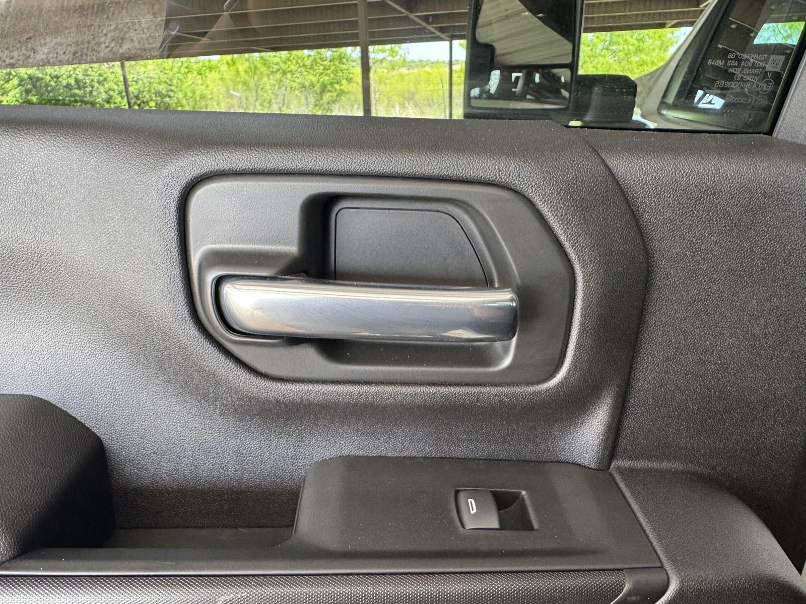 2025 Chevrolet Silverado 2500HD Custom