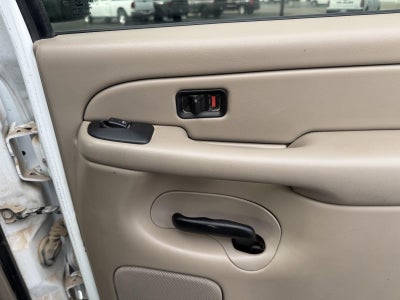 2004 Chevrolet Silverado 2500HD LS