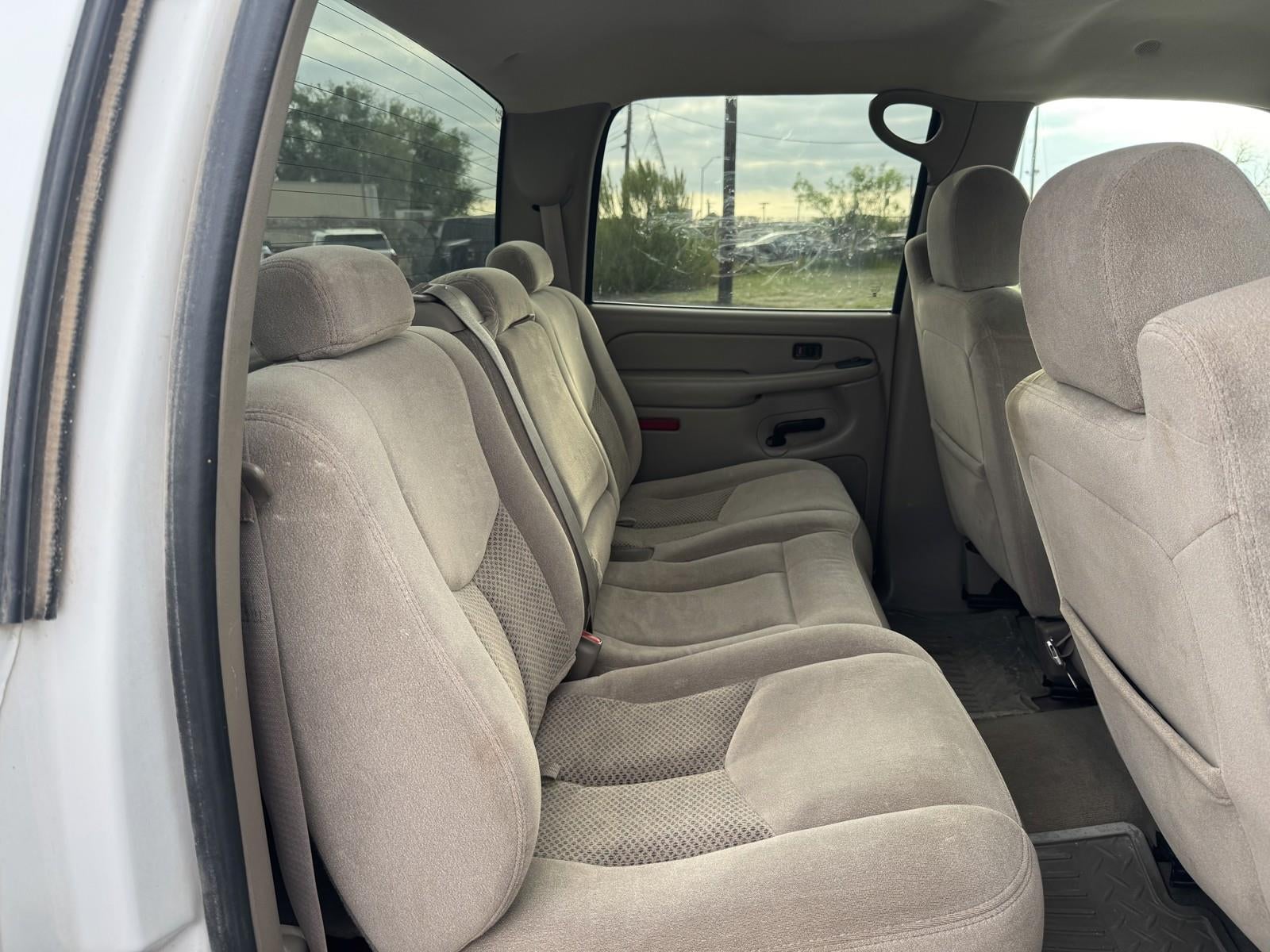 2004 Chevrolet Silverado 2500HD LS