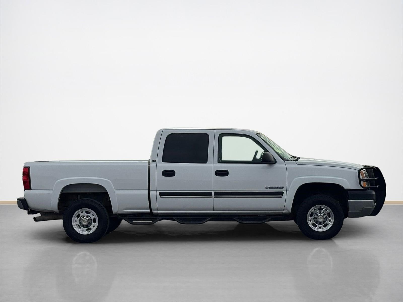 2004 Chevrolet Silverado 2500HD LS