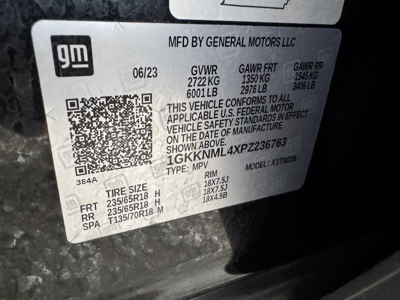 2023 GMC Acadia SLT
