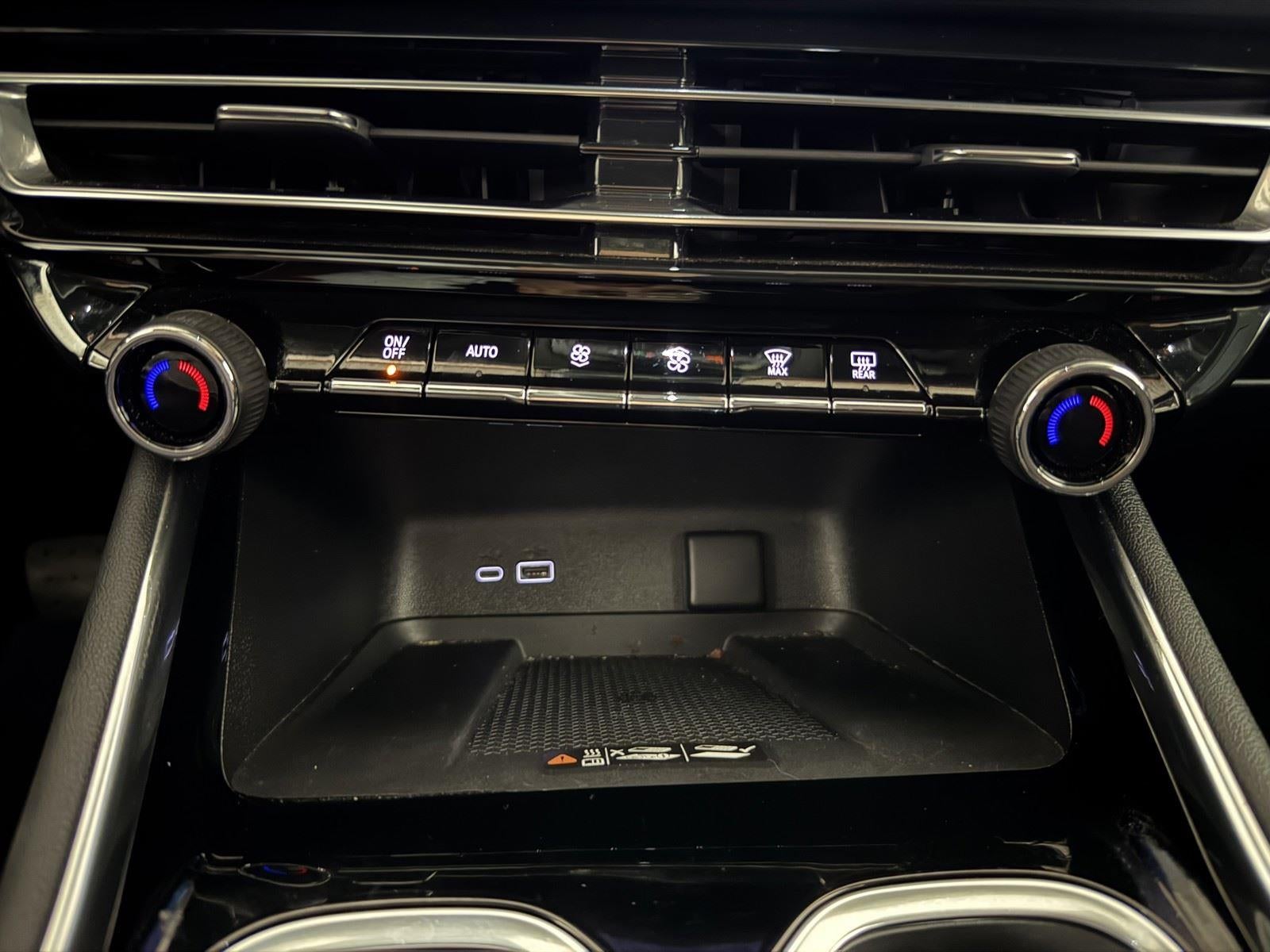 2025 Chevrolet Traverse FWD LT