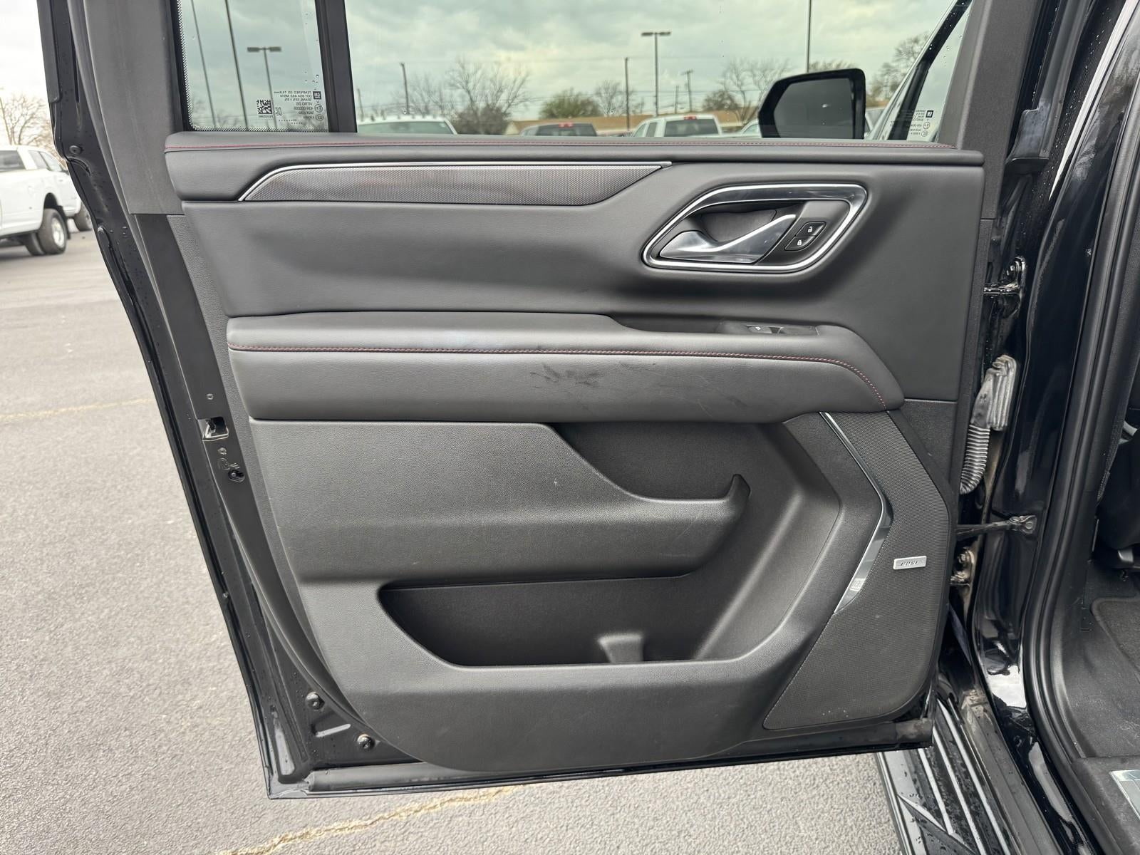 2023 Chevrolet Suburban RST