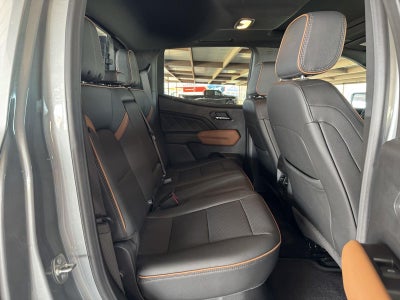 2025 GMC Canyon 4WD AT4