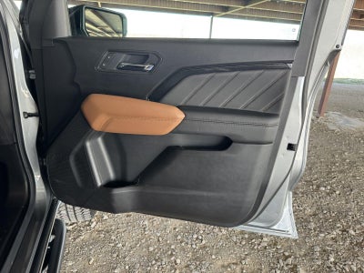 2025 GMC Canyon 4WD AT4