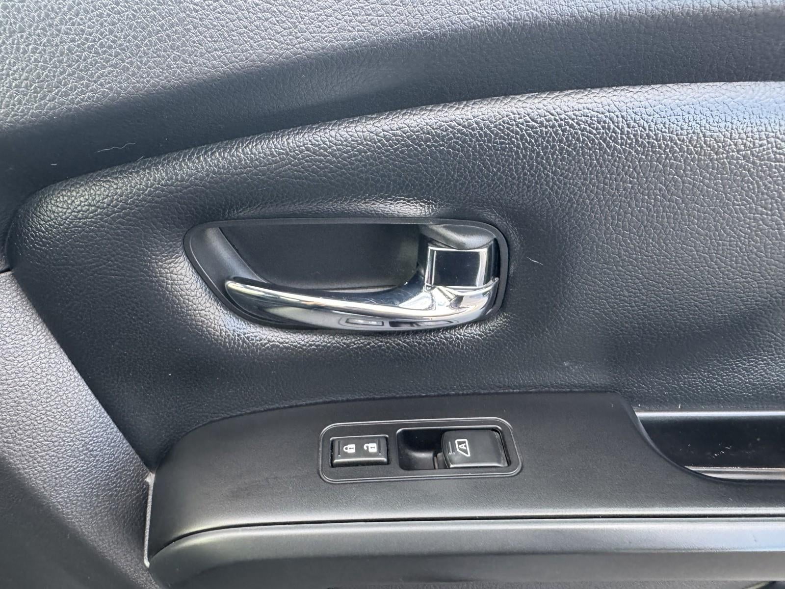 2019 Nissan Titan SV