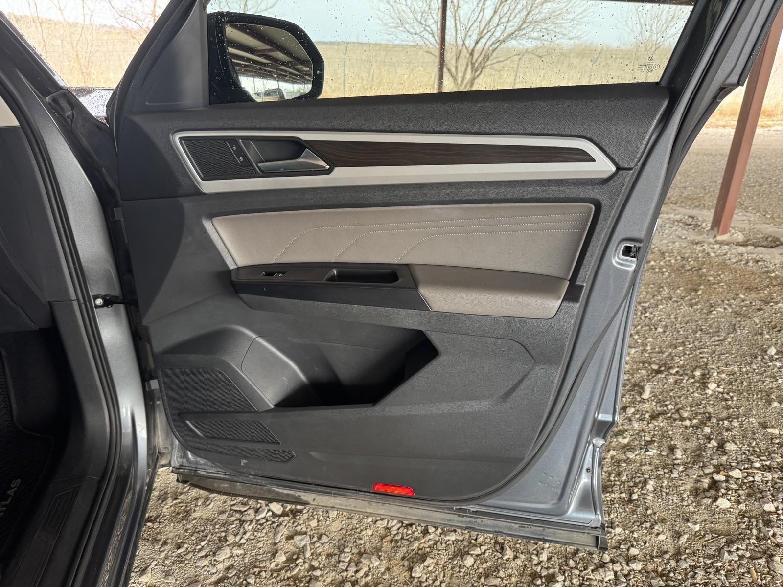 2021 Volkswagen Atlas 3.6L V6 SE w/Technology