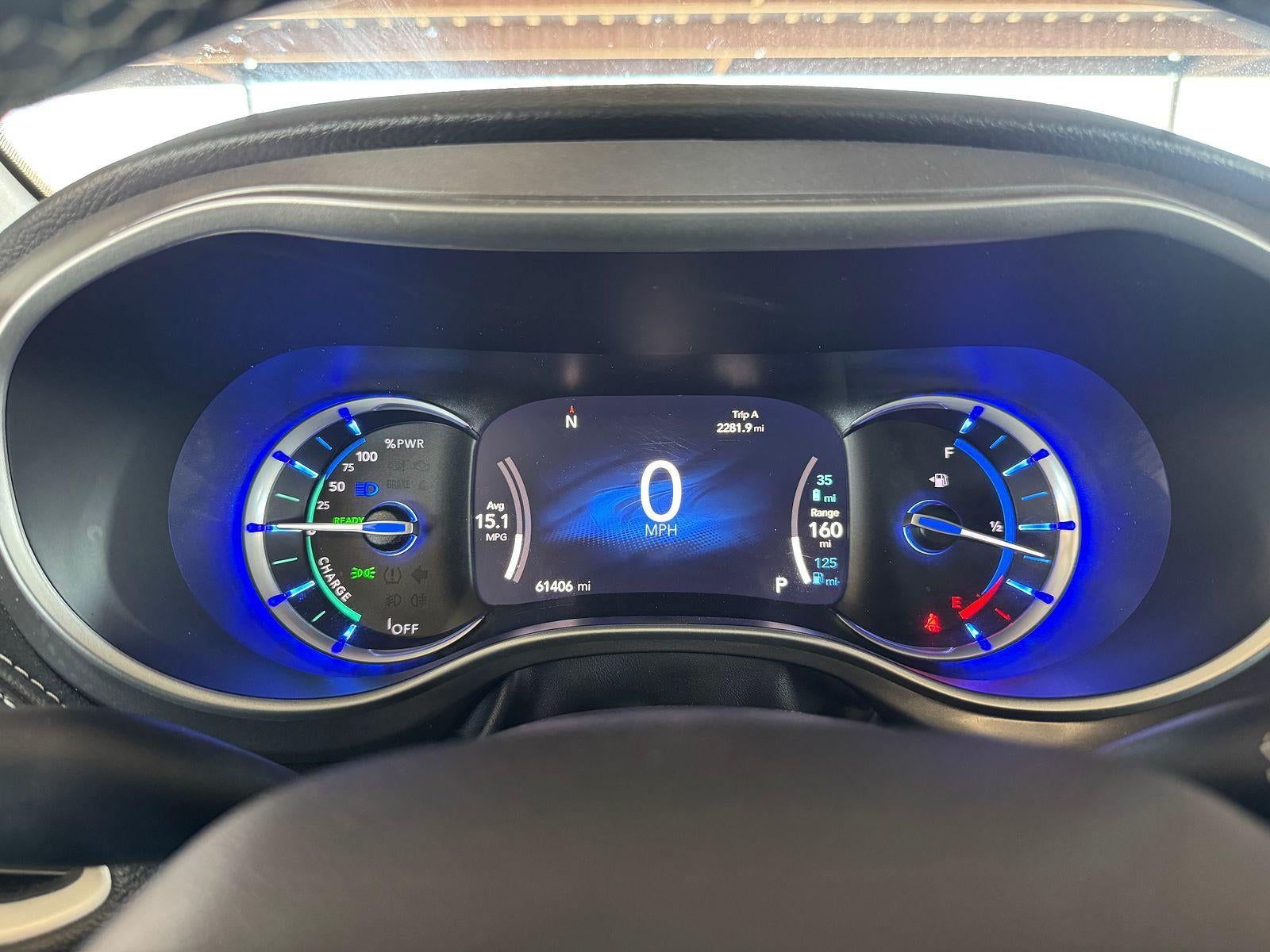 2023 Chrysler Pacifica Hybrid Touring L