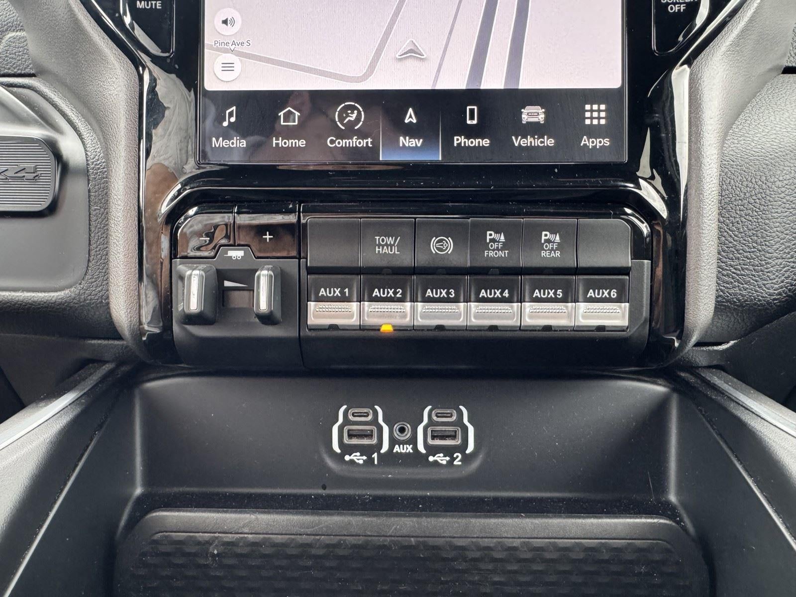 2024 RAM 3500 Big Horn