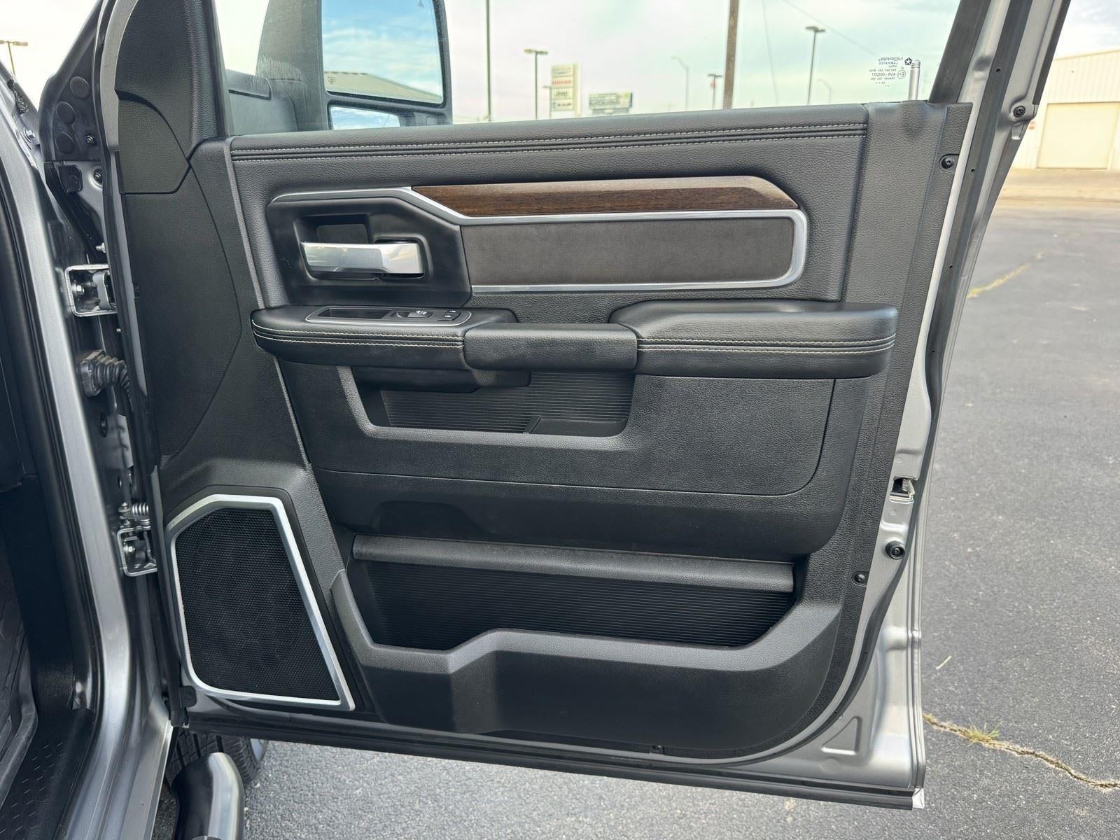 2024 RAM 3500 Laramie