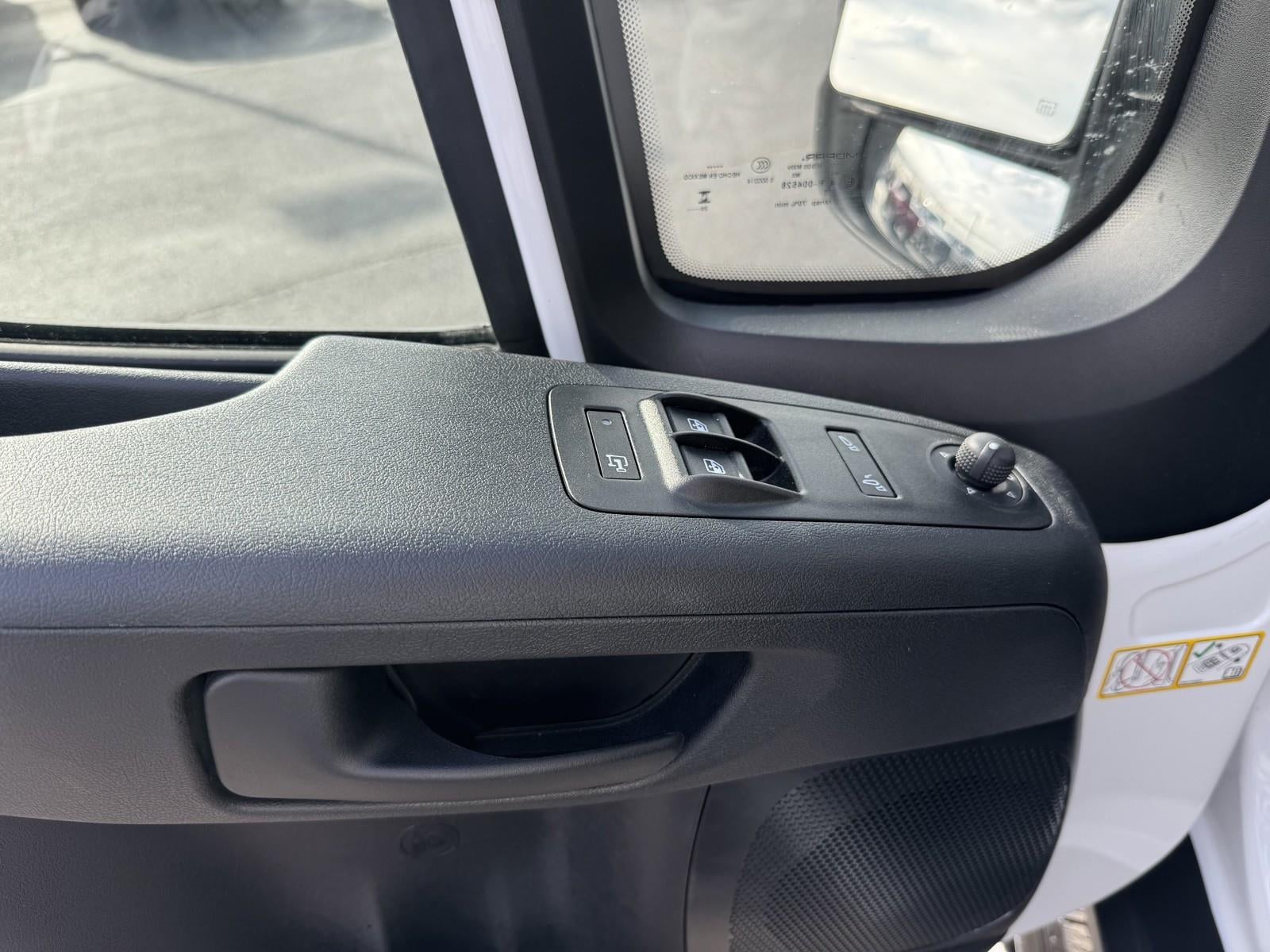 2026 RAM ProMaster Cargo Van Tradesman