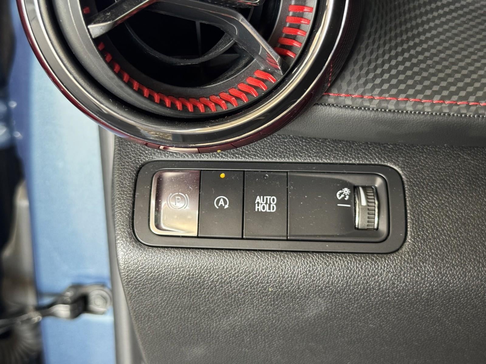 2025 Chevrolet EQUINOX Base