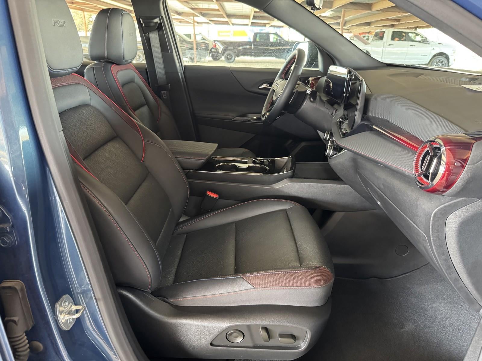 2025 Chevrolet EQUINOX Base