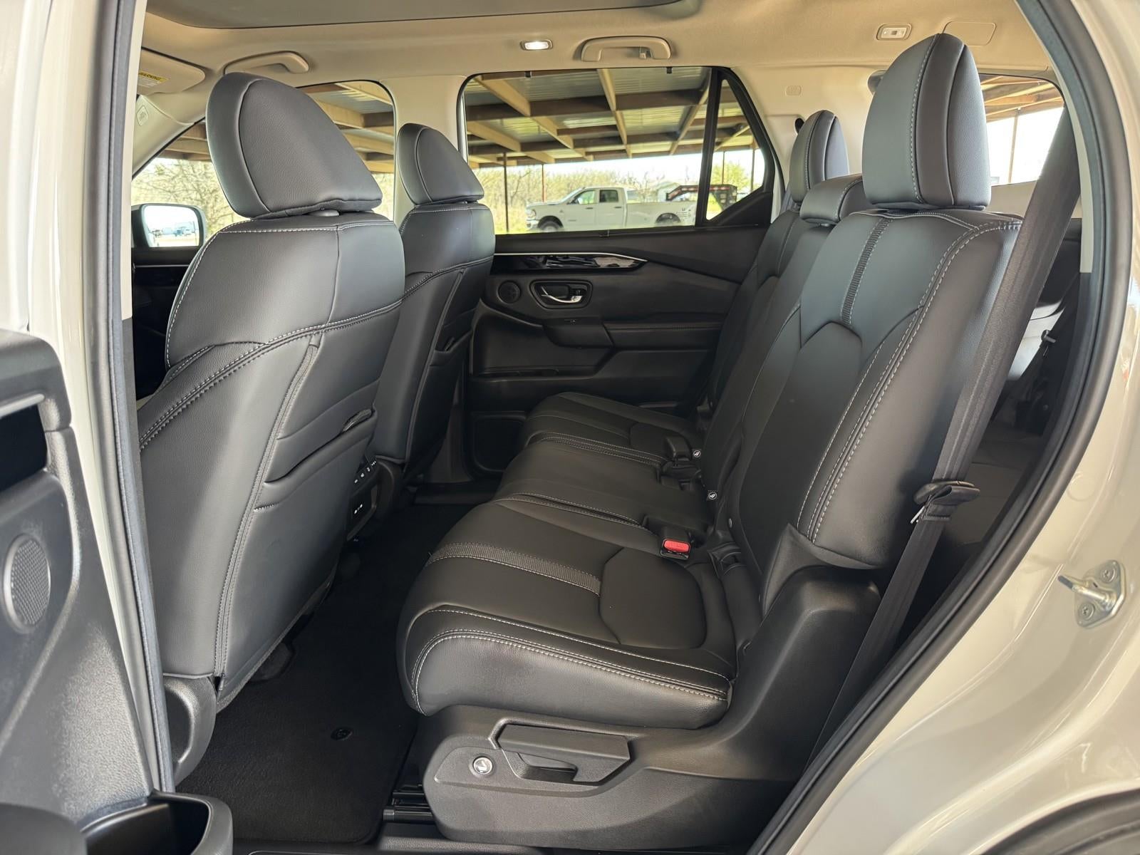 2025 Honda Pilot Touring