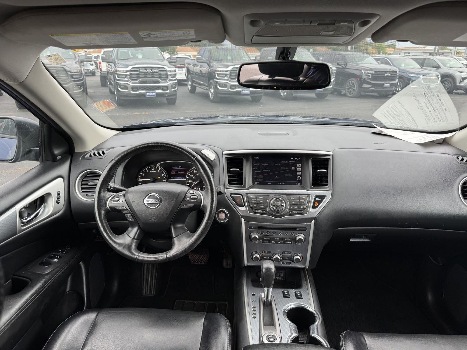 2020 Nissan Pathfinder SL
