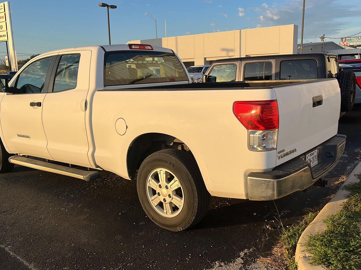 2011 Toyota Tundra Grade