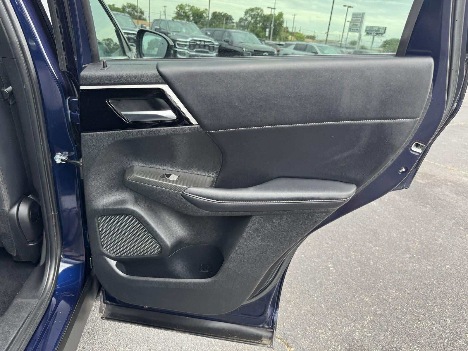2022 Mitsubishi Outlander SE