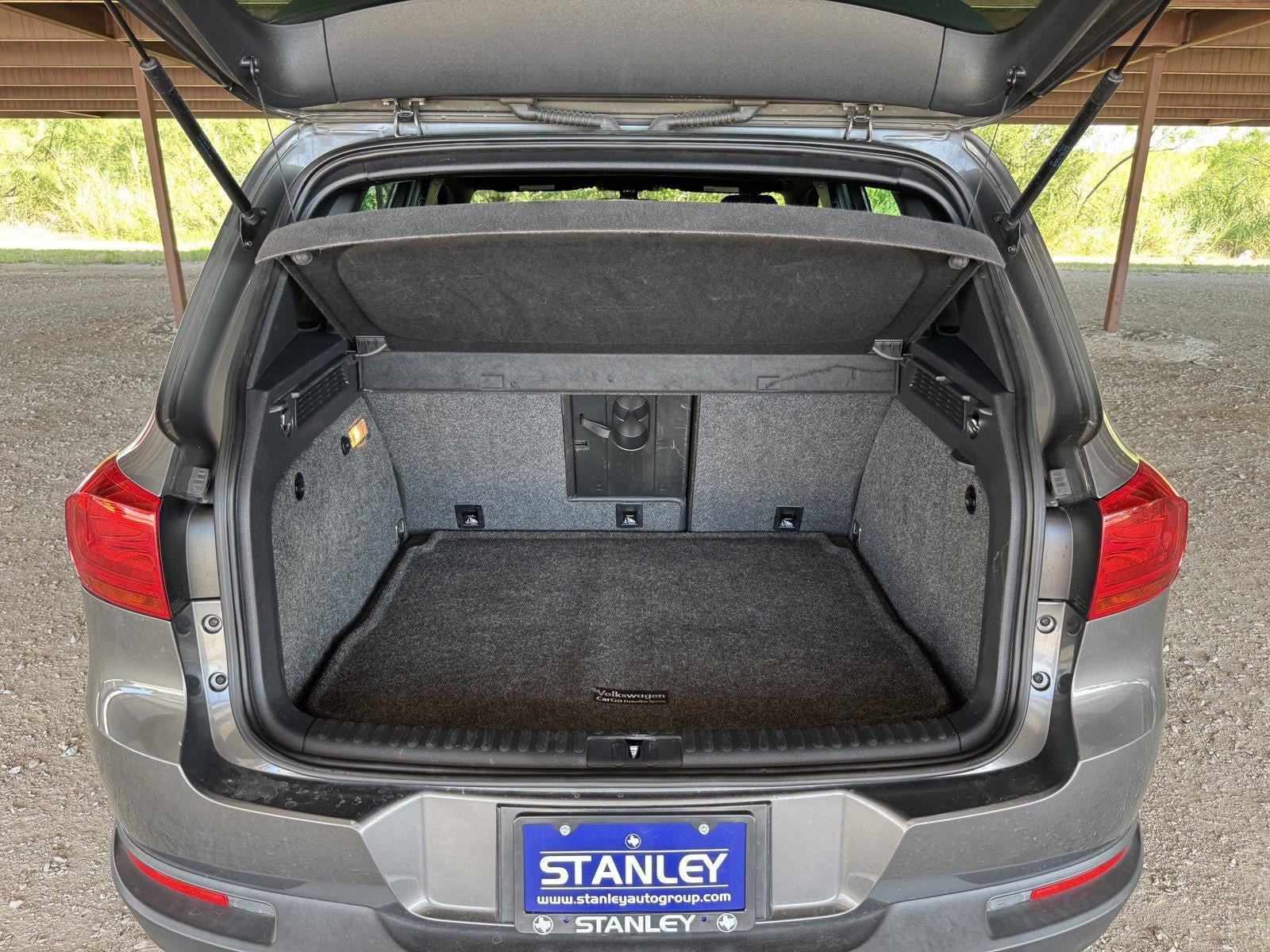 2014 Volkswagen Tiguan R-Line