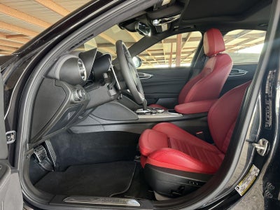 2024 Alfa Romeo Giulia Veloce