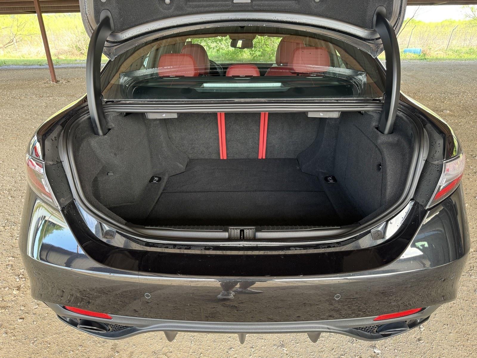 2024 Alfa Romeo Giulia Veloce