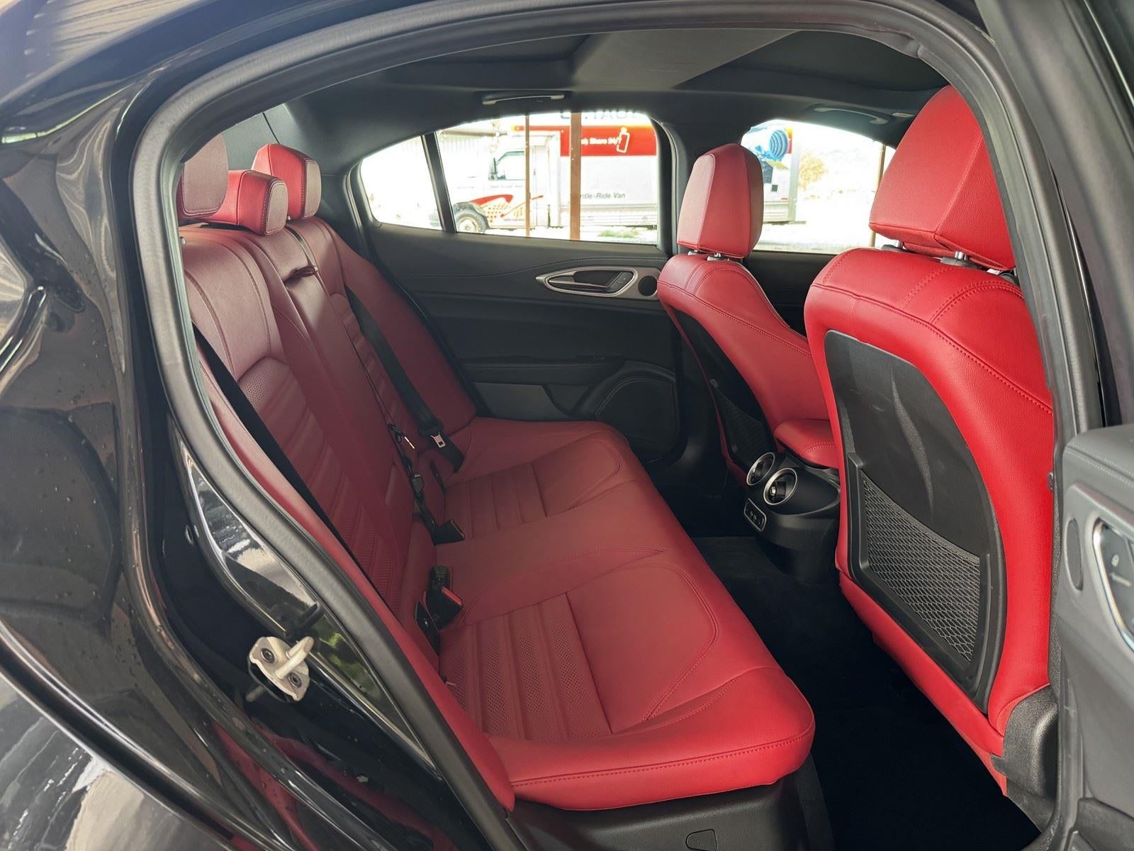 2024 Alfa Romeo Giulia Veloce