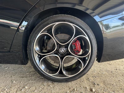 2024 Alfa Romeo Giulia Veloce