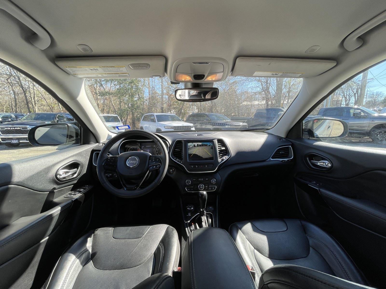 2023 Jeep Cherokee Altitude Lux