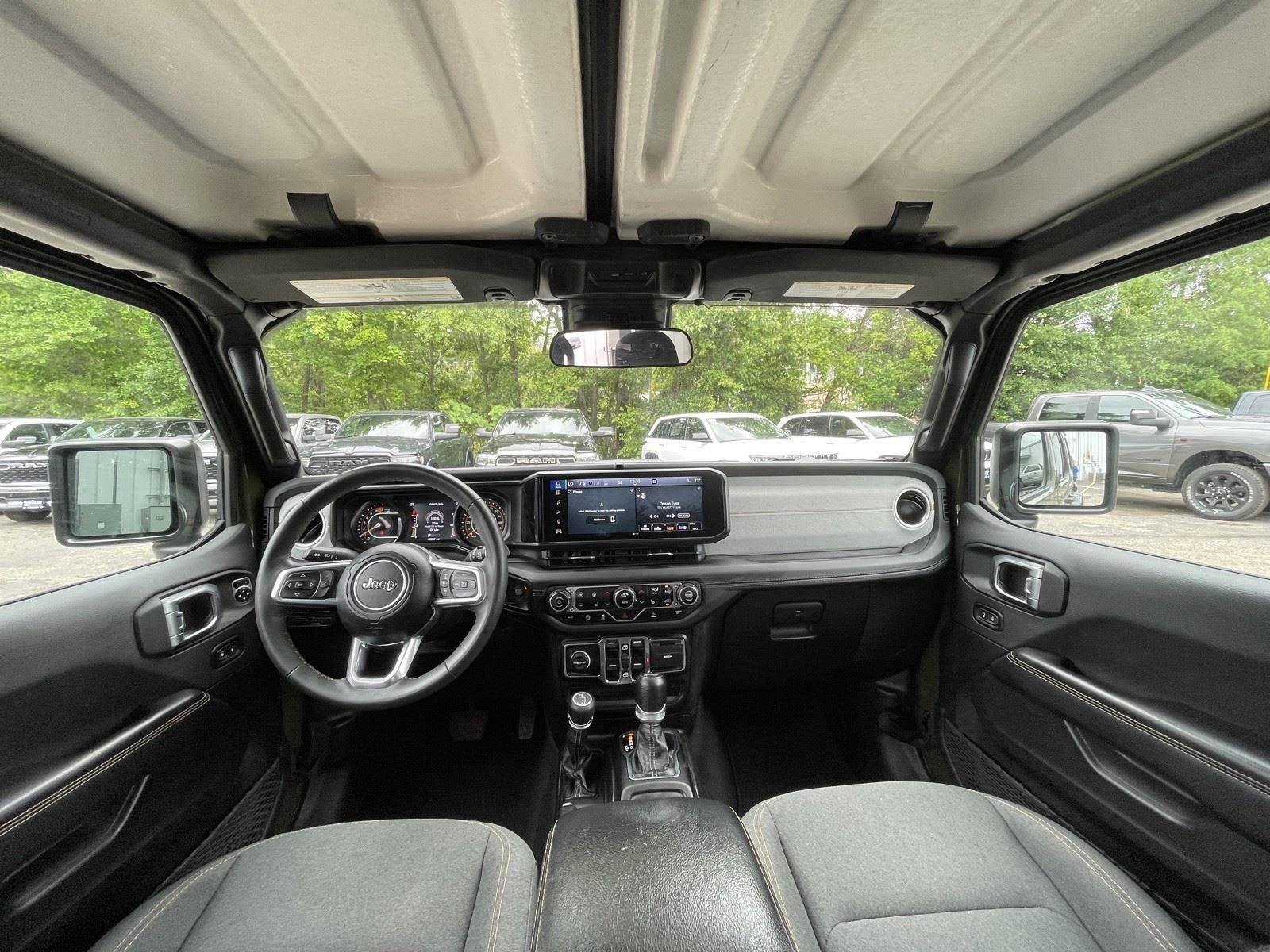 2024 Jeep Wrangler Sahara