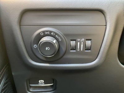 2022 Jeep Grand Cherokee Summit Reserve