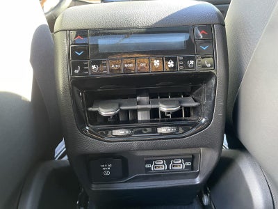 2022 Jeep Grand Cherokee Summit Reserve