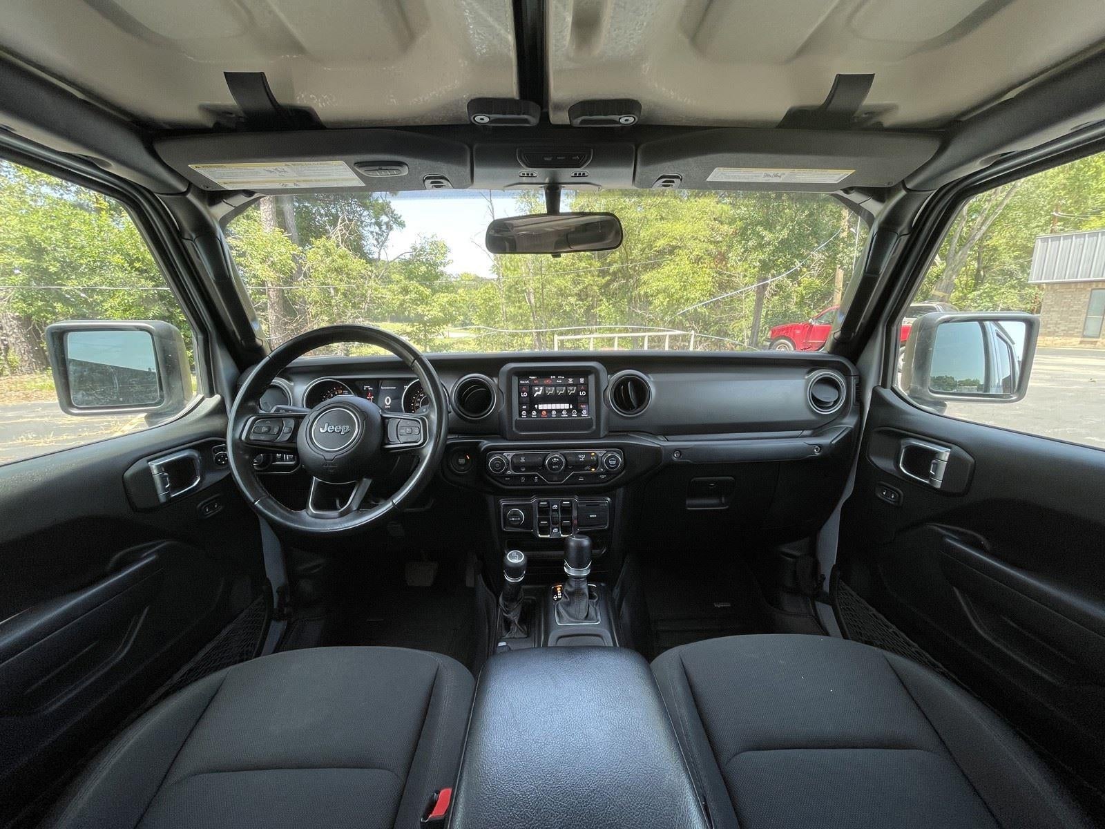 2022 Jeep Gladiator Willys