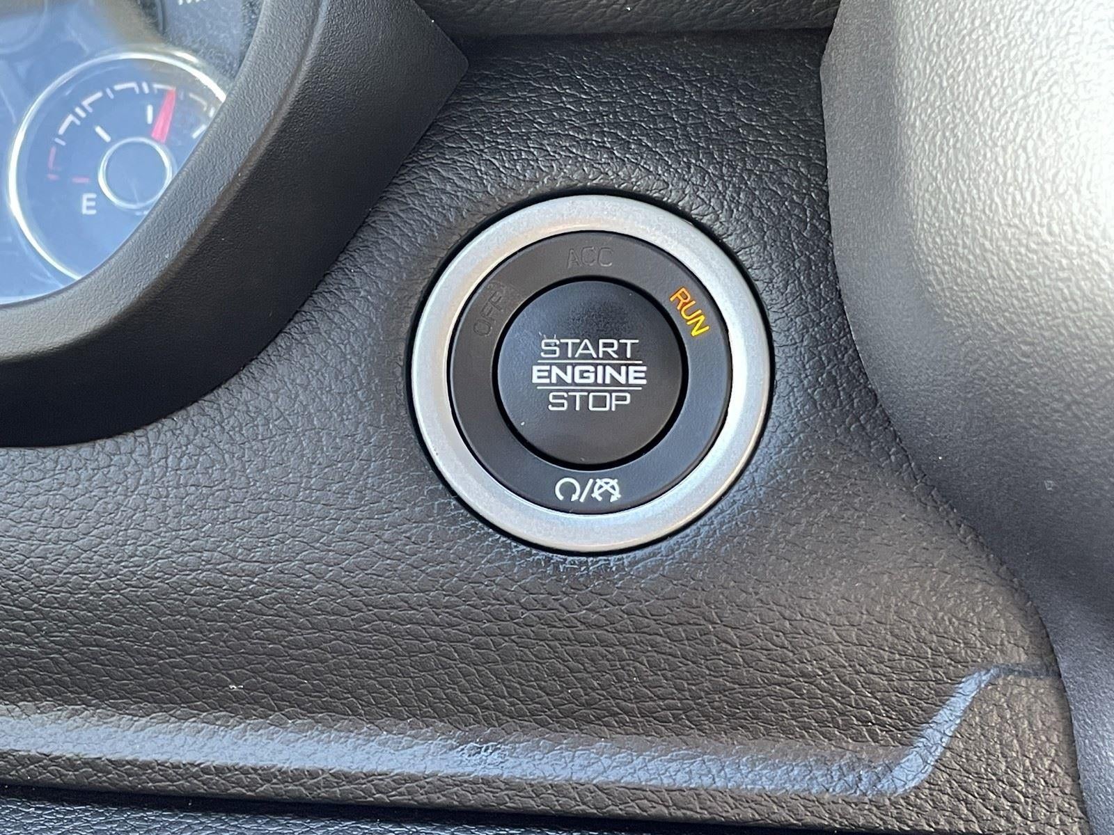 2020 RAM 1500 LARAMIE 4X2 CREW CAB 5'7