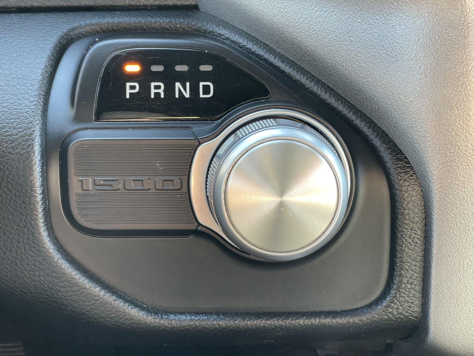 2020 RAM 1500 LARAMIE 4X2 CREW CAB 5'7