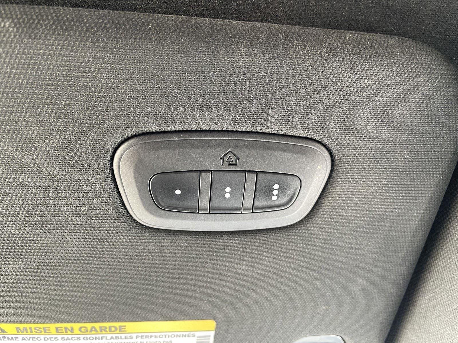 2020 RAM 1500 LARAMIE 4X2 CREW CAB 5'7