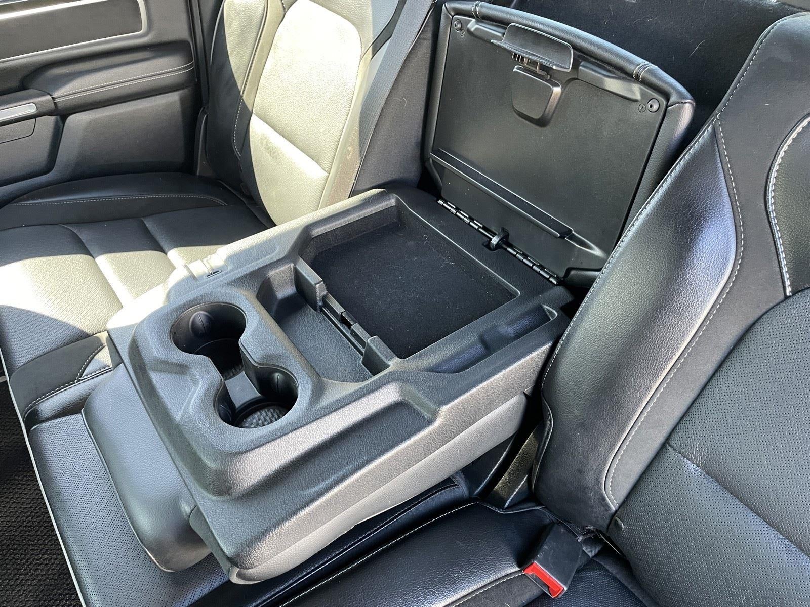 2020 RAM 1500 LARAMIE 4X2 CREW CAB 5'7