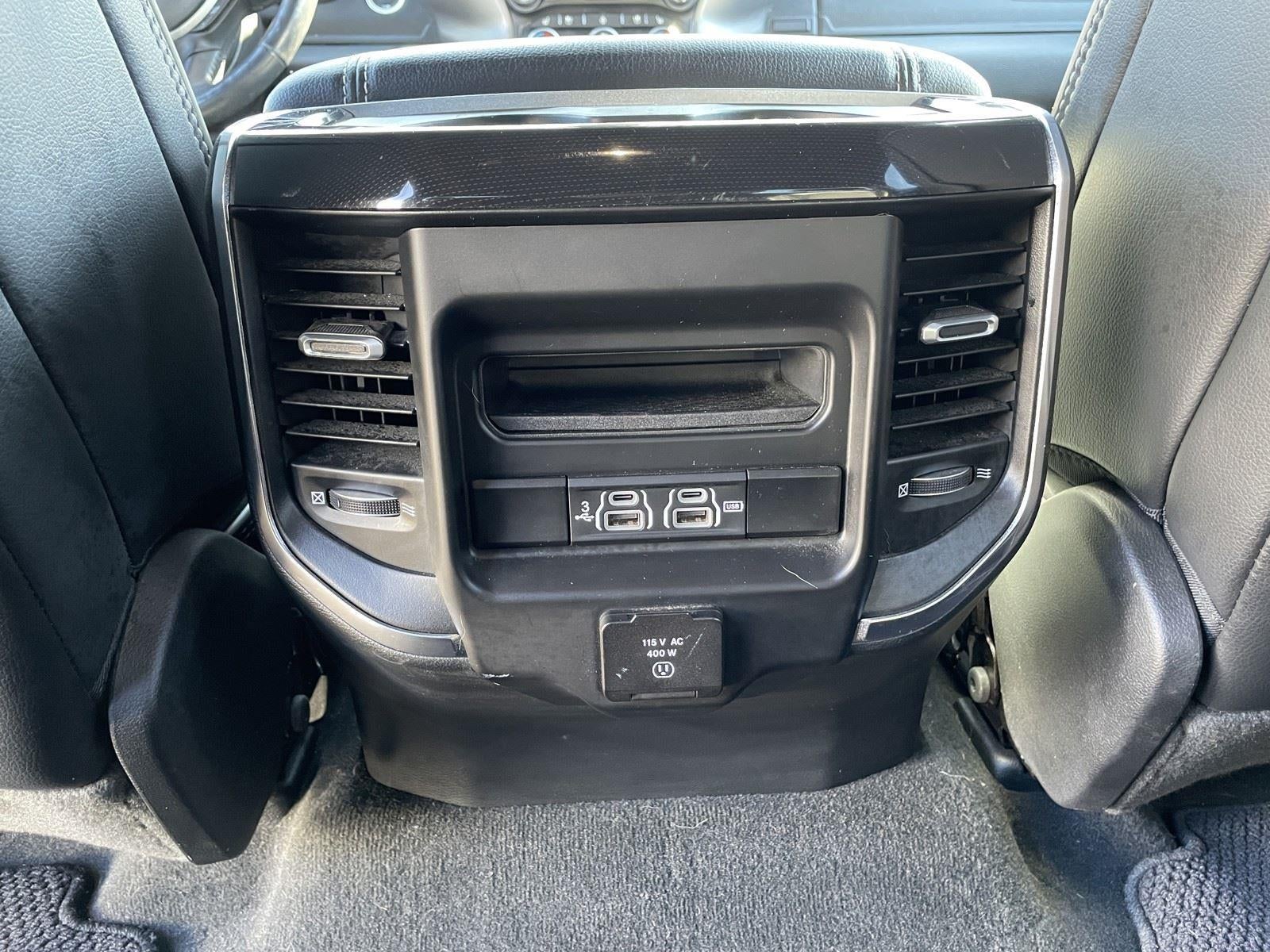 2020 RAM 1500 LARAMIE 4X2 CREW CAB 5'7