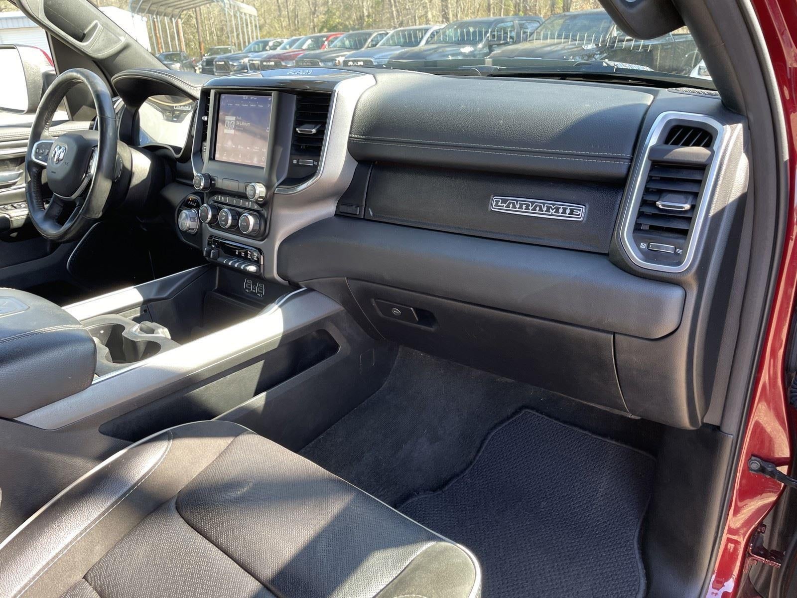 2020 RAM 1500 LARAMIE 4X2 CREW CAB 5'7