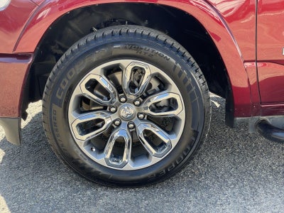 2020 RAM 1500 LARAMIE 4X2 CREW CAB 5'7