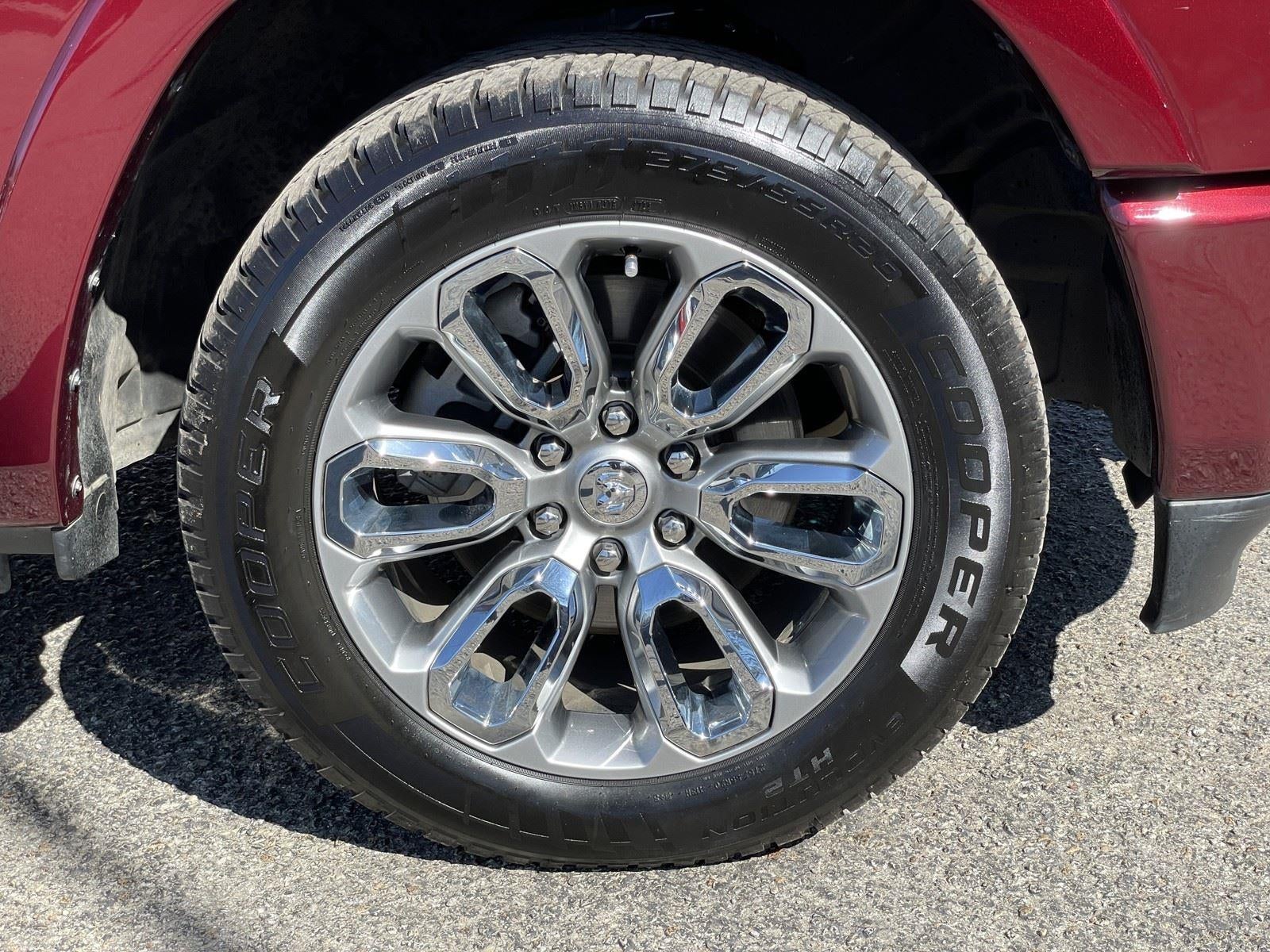 2020 RAM 1500 LARAMIE 4X2 CREW CAB 5'7