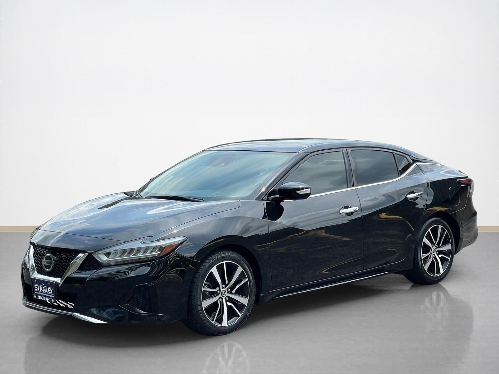 2022 Nissan Maxima SV