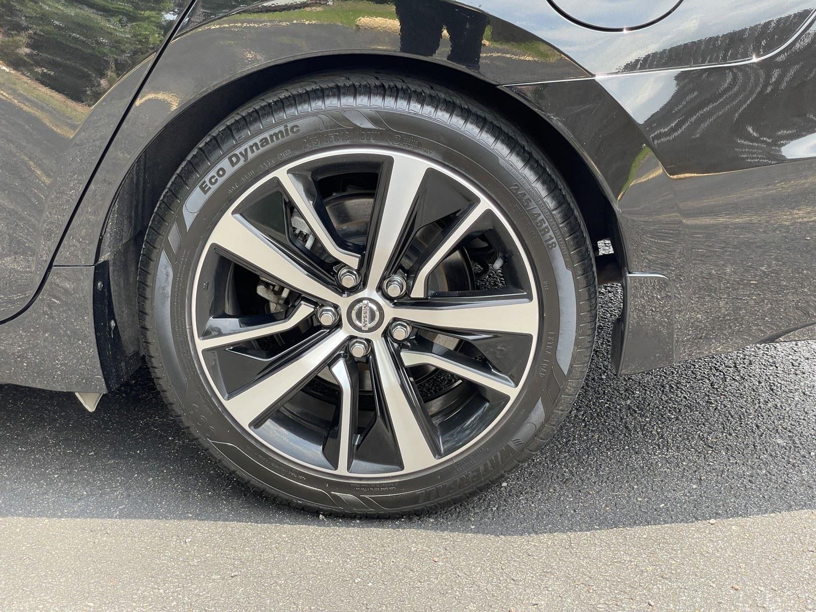 2022 Nissan Maxima SV