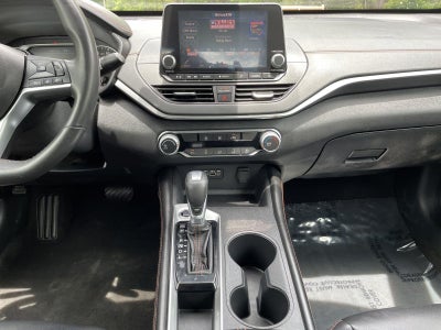 2022 Nissan Altima 2.5 SR